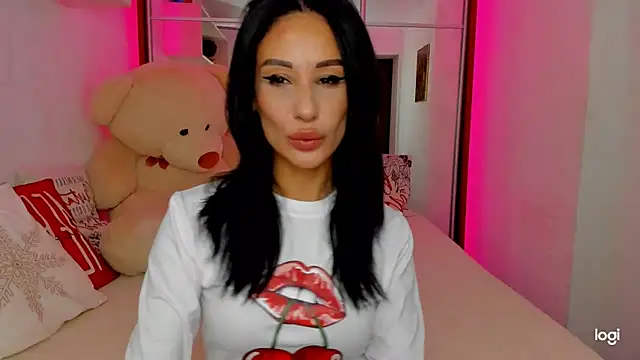 Snapshot of Blackeyeslady chatting on 01.05.25 Blackeyeslady online show from 01.05.25