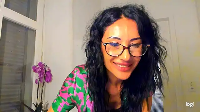Snapshot of Blackeyeslady chatting on 06.30.26 Blackeyeslady online show from 06.30.26