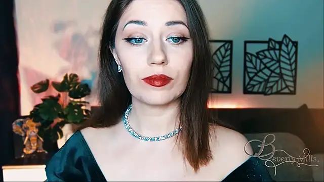 MissBeverlyMills online show from 02.23.25