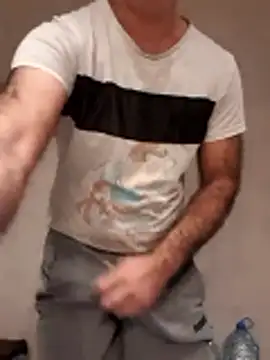 Snapshot of takcikarr chatting on 11.15.25 takcikarr online show from 11.15.25