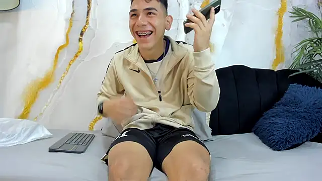 andrew rose  online show from 10.07.25