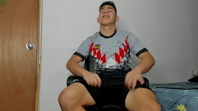 andrew rose  online show from 02.26.26