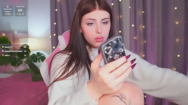 Snapshot of Lala_Land_ chatting on 01.21.25 Lala Land online show from 01.21.25