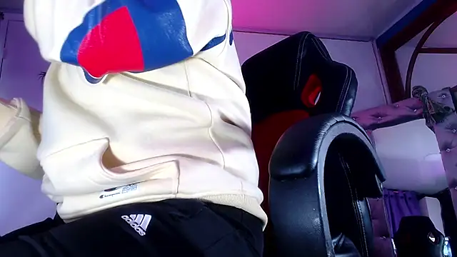 Lina23  online show from 01.08.26