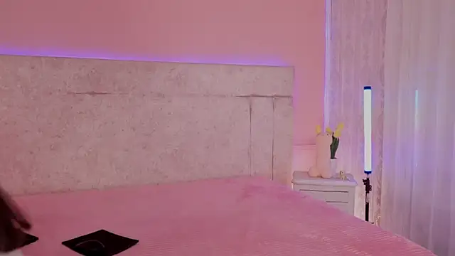 VeronicaMartiin online show from 04.03.26