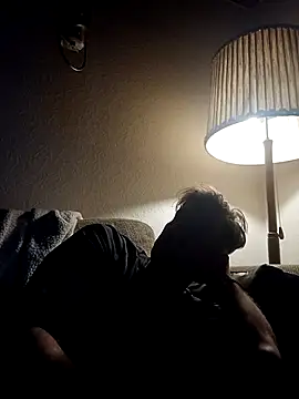 MArciQuarky online show from 03.05.25