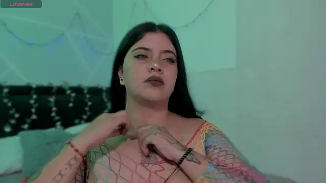 Alexa Espinoza online show from 04.28.26