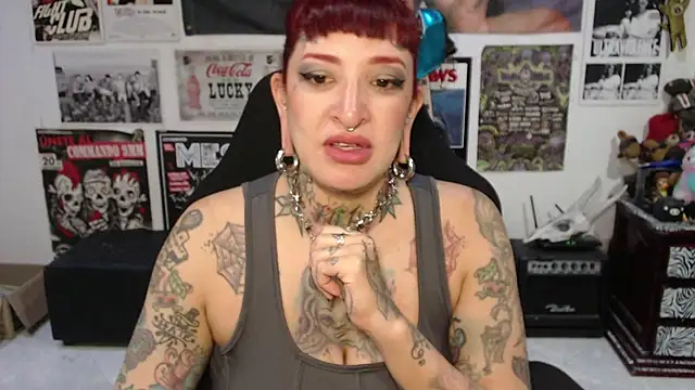 Snapshot of Rollyderolandia666 chatting on 06.03.26 Rollyderolandia666 online show from 06.03.26