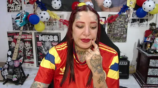 Snapshot of Rollyderolandia666 chatting on 06.24.26 Rollyderolandia666 online show from 06.24.26