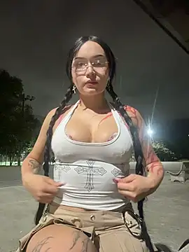 Electra doll  online show from 10.21.25