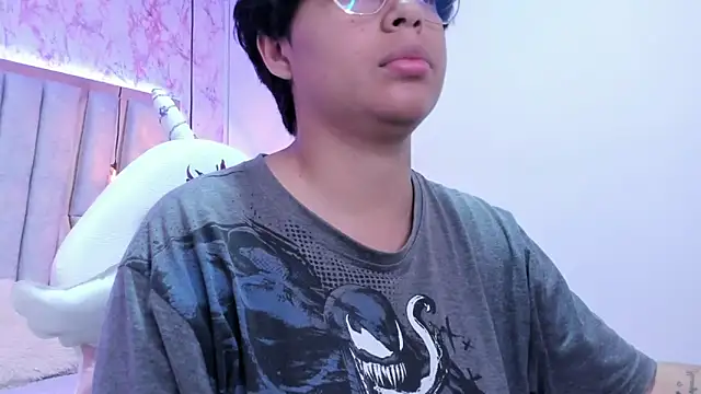 Snapshot of Emmapark_ chatting on 03.01.25 Emmapark online show from 03.01.25