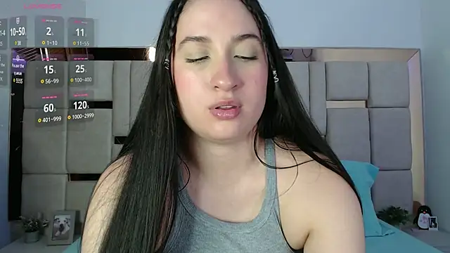 sofiaduque 26 online show from 01.18.25