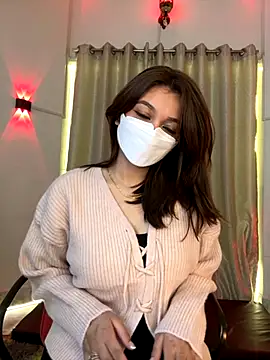 Snapshot of Jen_jennyy1 chatting on 11.29.25 Jen jennyy1 online show from 11.29.25