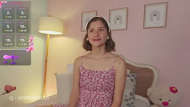 KittyAna online show from 03.04.25