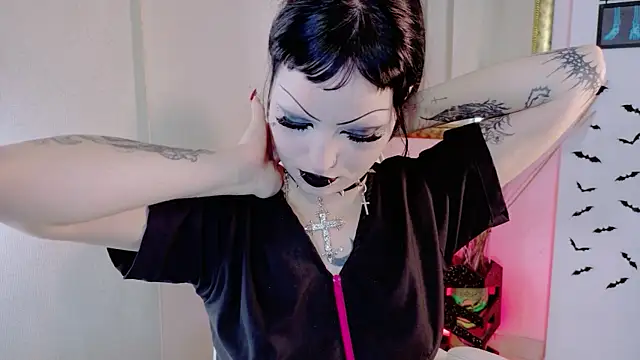 Madison Jackson online show from 04.23.26