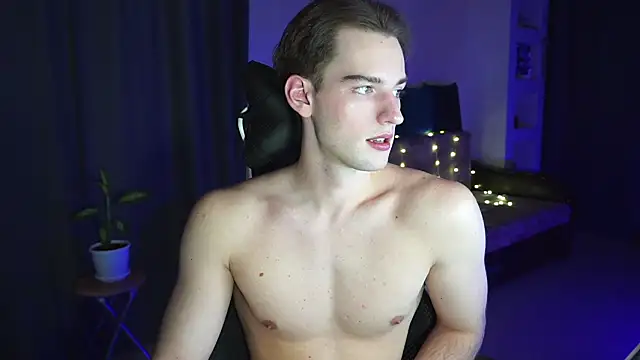 Snapshot of Litmate chatting on 11.25.25 Litmate online show from 11.25.25