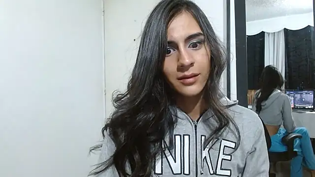 Snapshot of _princess_queen chatting on 02.24.26 princess queen online show from 02.24.26