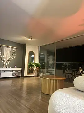 Snapshot of Irish_Collins chatting on 01.16.25 Irish Collins online show from 01.16.25