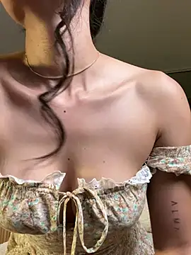 Snapshot of Irish_Collins chatting on 02.26.25 Irish Collins online show from 02.26.25