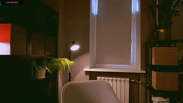 Miley Smile online show from 10.06.25