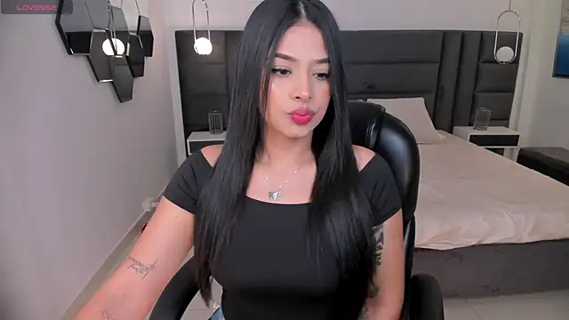 AlyssaDean online show from 01.10.26