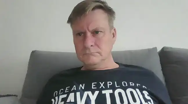 johnnym1 online show from 12.30.24