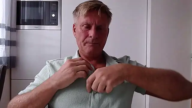 johnnym1 online show from 09.12.25