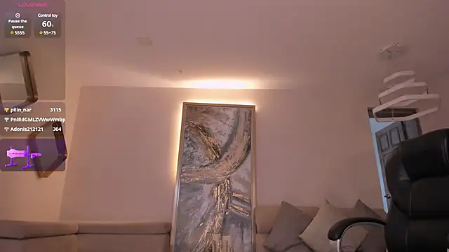 RoxanneHill  online show from 03.11.25