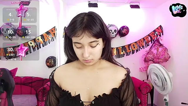 Miss dolly  online show from 11.01.25