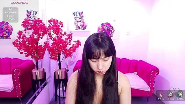 Miss dolly  online show from 08.03.26