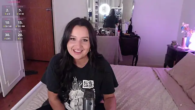 Lenas Room online show from 12.14.25