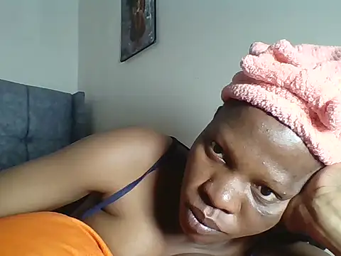 Snapshot of t-NaughtyLicia chatting on 07.07.26 t-NaughtyLicia online show from 07.07.26