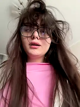 NikaMur online show from 10.05.25