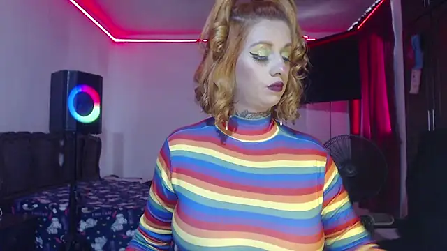 Snapshot of aliceesmith chatting on 01.15.25 aliceesmith online show from 01.15.25