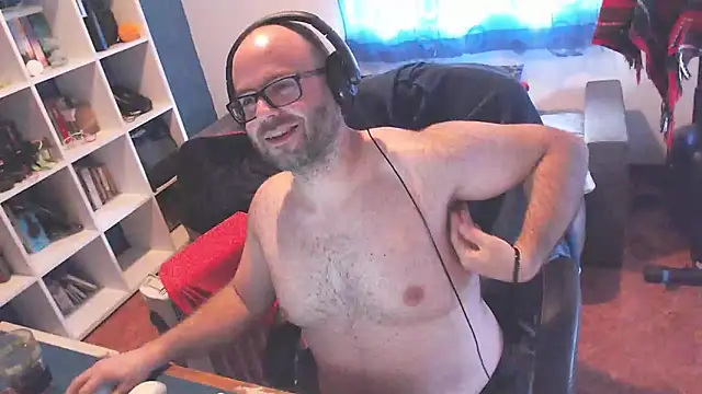 ravingr4d4 online show from 03.06.25