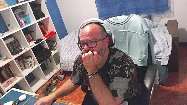 ravingr4d4 online show from 05.11.26