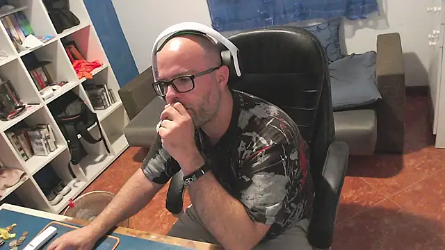 ravingr4d4 online show from 05.25.26