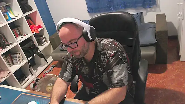 ravingr4d4 online show from 05.27.26