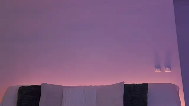 LilyRoselyn online show from 03.28.26