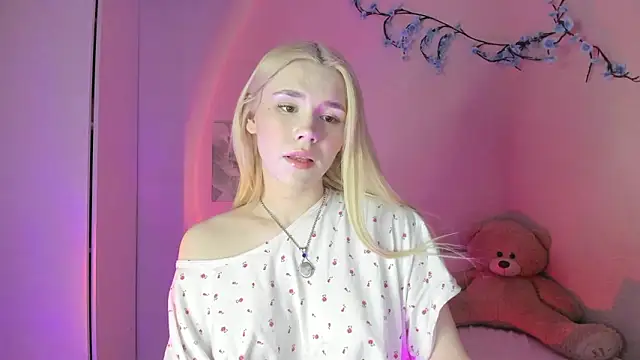 Alisa Black Star online show from 03.18.26