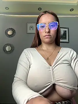 Seized lust online show from 01.07.25