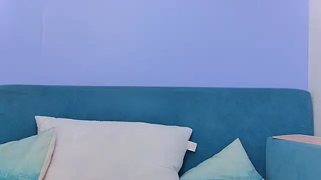 Snapshot of moon_cake chatting on 09.26.25 moon cake online show from 09.26.25