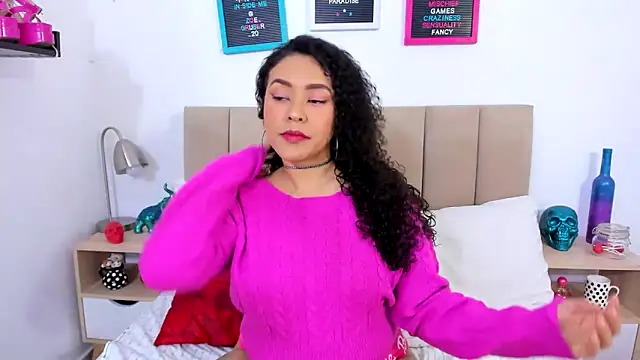 Snapshot of Zoe_Gruber chatting on 03.14.25 Zoe Gruber online show from 03.14.25