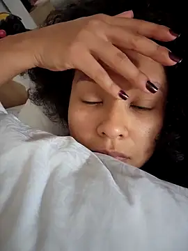 Snapshot of Zoe_Gruber chatting on 10.03.25 Zoe Gruber online show from 10.03.25