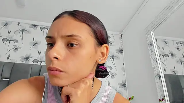 Snapshot of Ehotloveaxxx chatting on 11.06.25 Ehotloveaxxx online show from 11.06.25