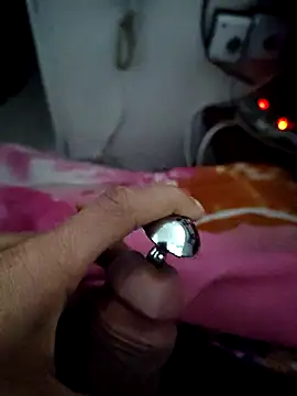 Snapshot of Eduardoxxx51 chatting on 11.05.25 Eduardoxxx51 online show from 11.05.25