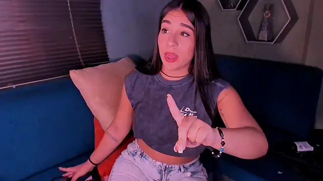 Sussy Bell01 online show from 03.06.25