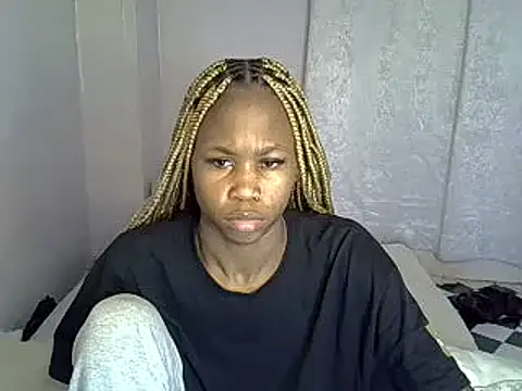 Snapshot of SexxyTerry chatting on 01.18.25 SexxyTerry online show from 01.18.25