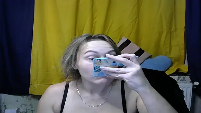 wLESLYMOSw online show from 01.10.25