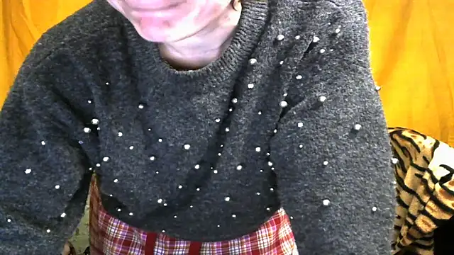 wLESLYMOSw online show from 02.07.25